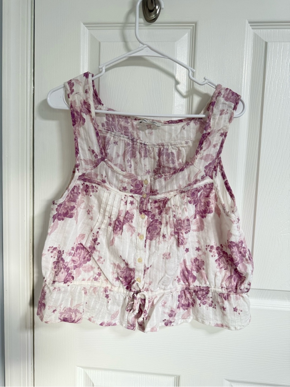 American Eagle Outfitters Floral Button-Front Tank Top - White & Purple